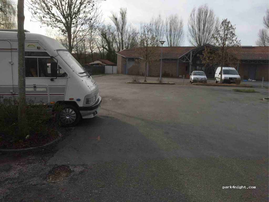 (82240) Septfonds - Rue Manuel Azana — foto 3