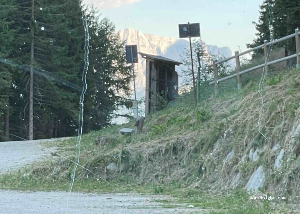 (39030) St. Lorenzen - Unnamed Road — foto
