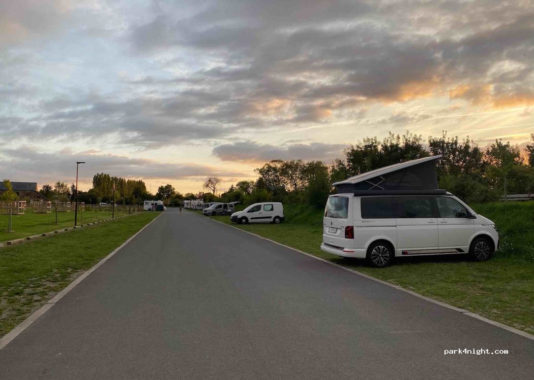 (50170) Pontorson - 7 Route de Saint-Georges — foto 2