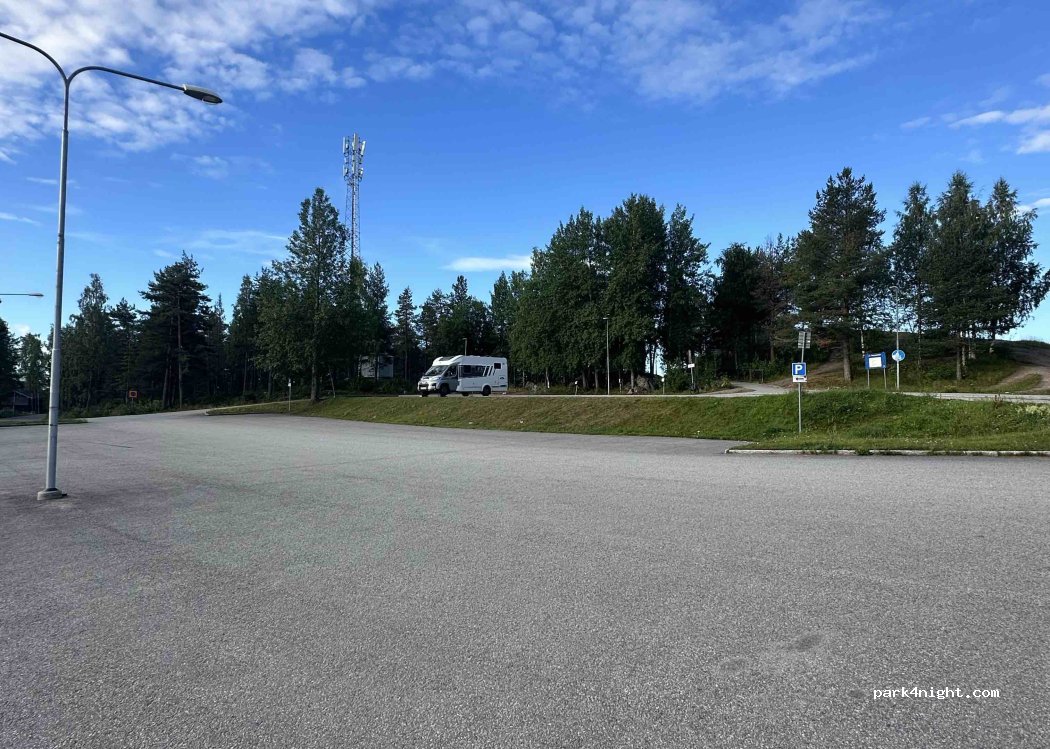 (976 31) Luleå - 1 Ormbergsstugevägen — foto 5