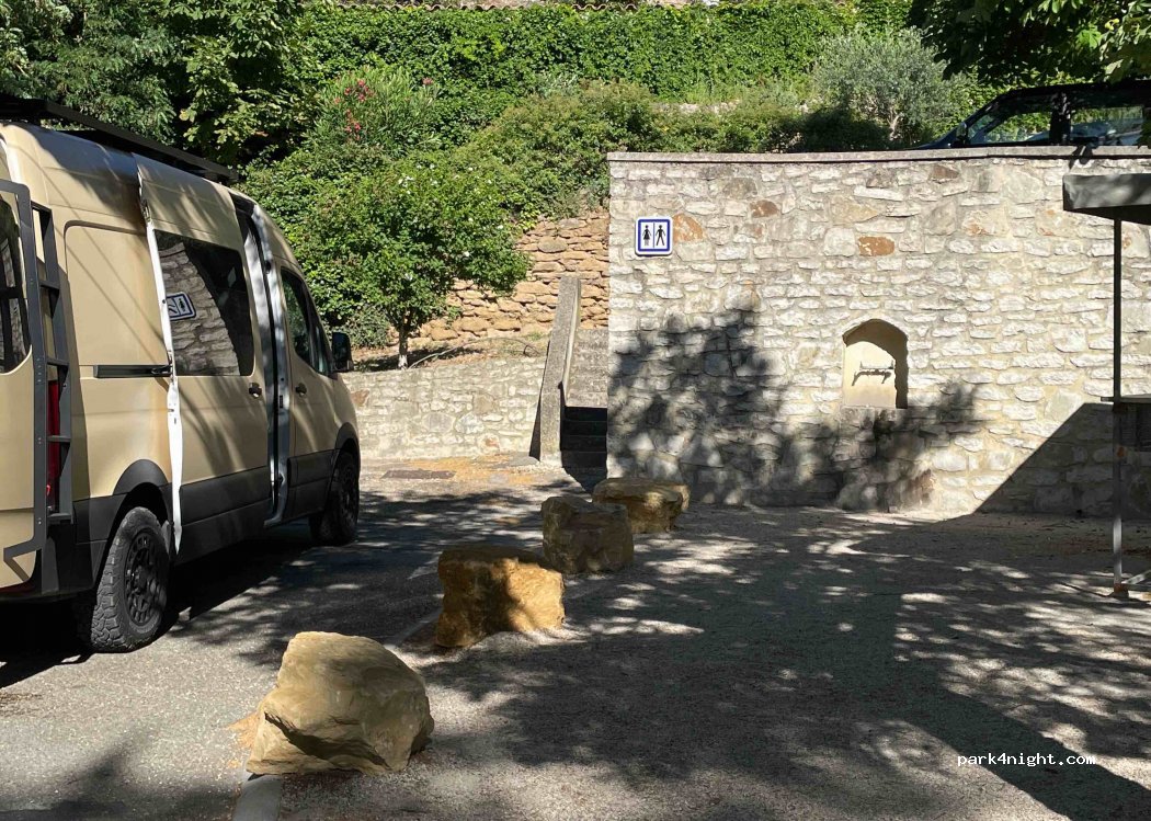 (26790) La Baume-de-Transit - 8 Place du Tricastin — foto