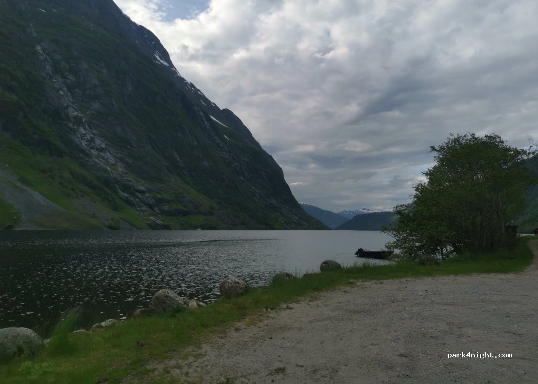 (6843) Klakegg - Unnamed Road — foto
