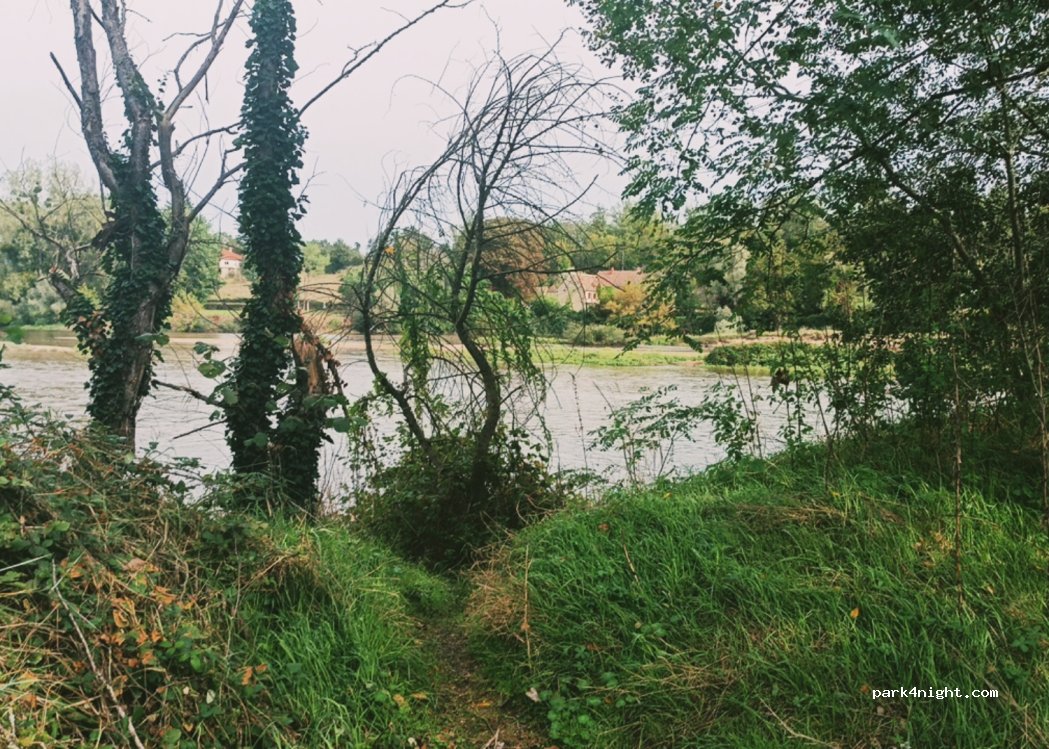 (03320) Livry - Les Îles — foto 4