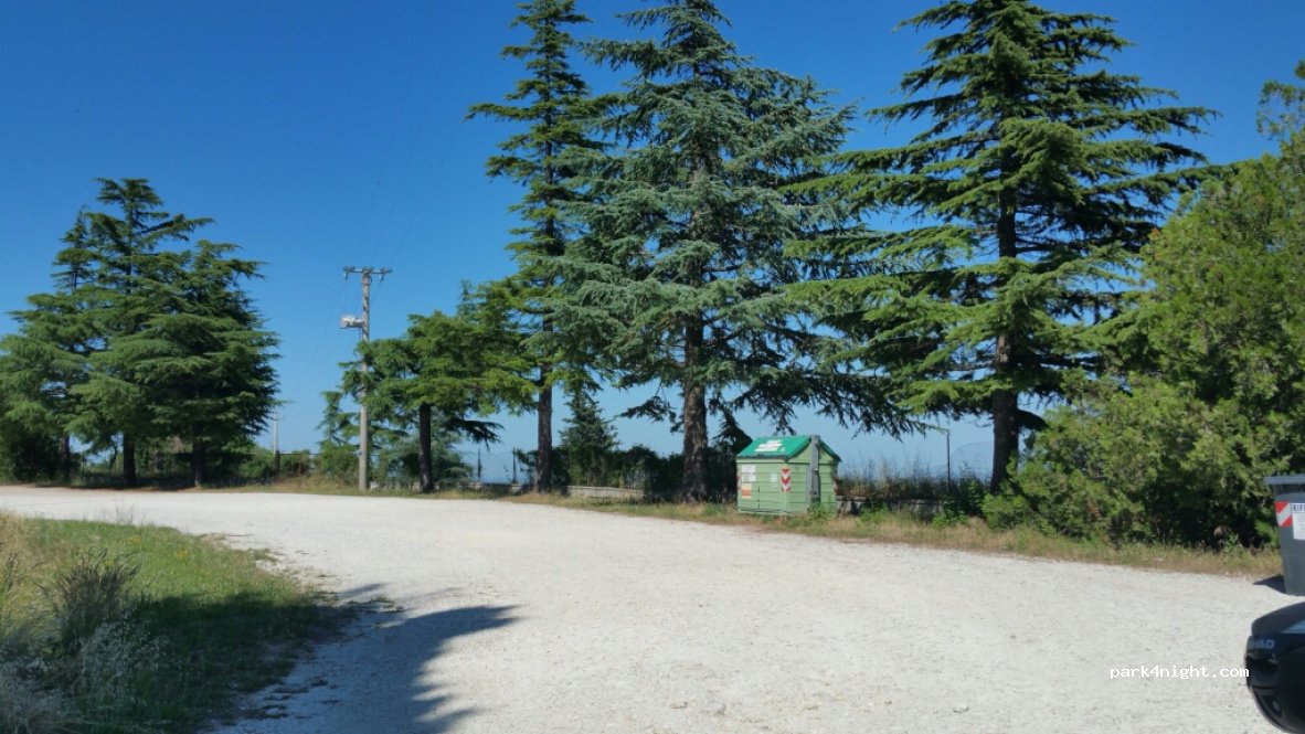 (60030) Poggio San Marcello - Contrada Gioncare — foto