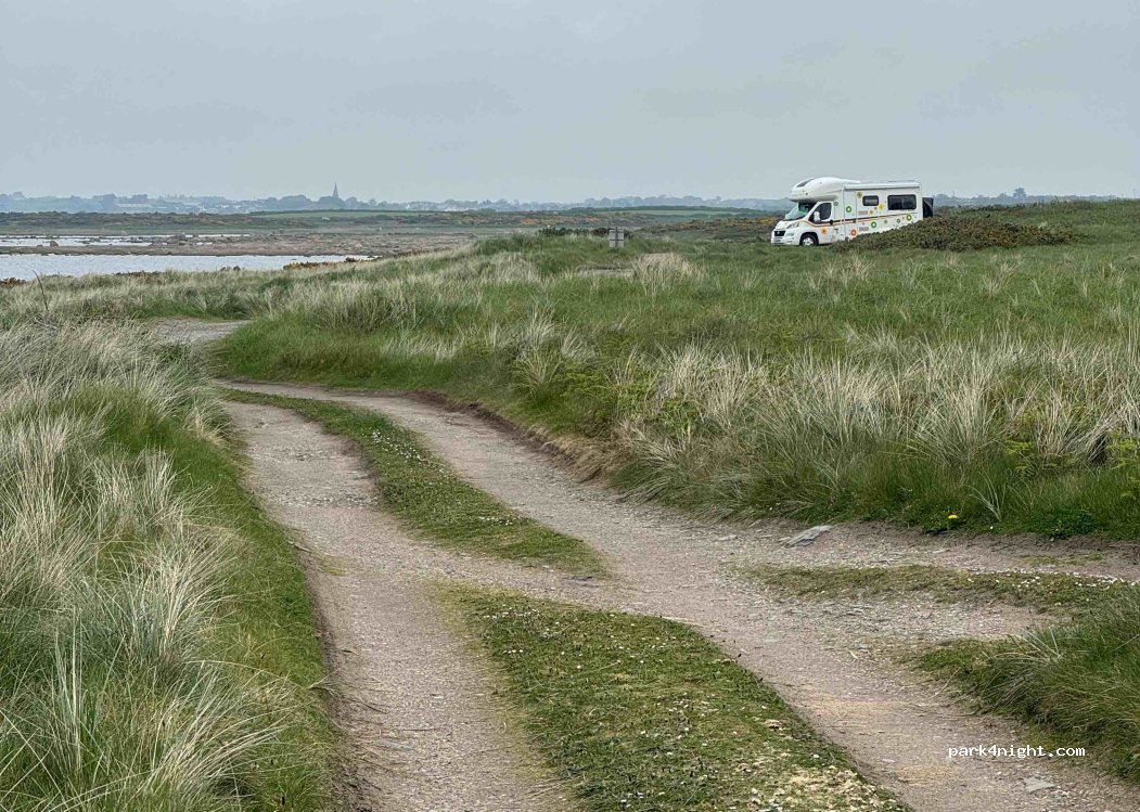 (Y35 N2Y6) Carne - Unnamed Road — foto 3
