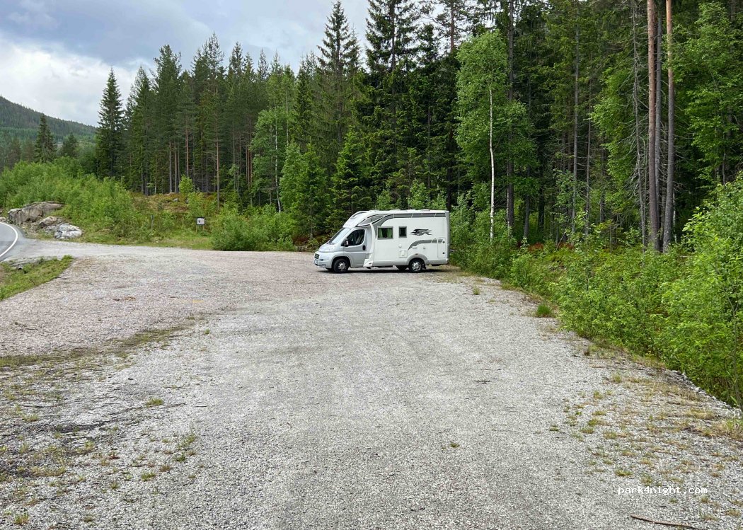 (2930) Bagn - E16 — foto