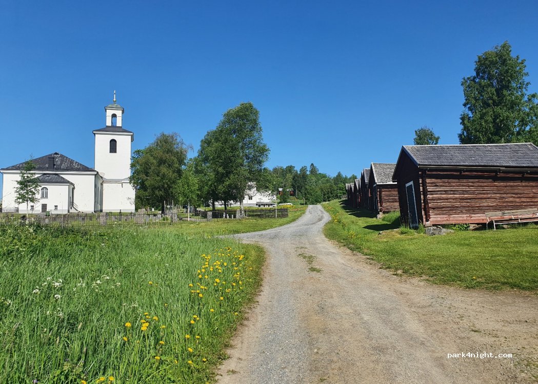 (870 30) Nordingrå - 8 Klockarvägen — foto