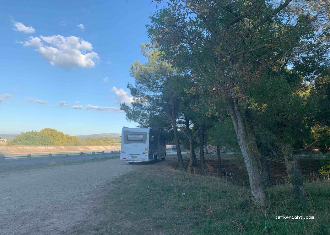 (13860) Peyrolles-en-Provence - — foto 3