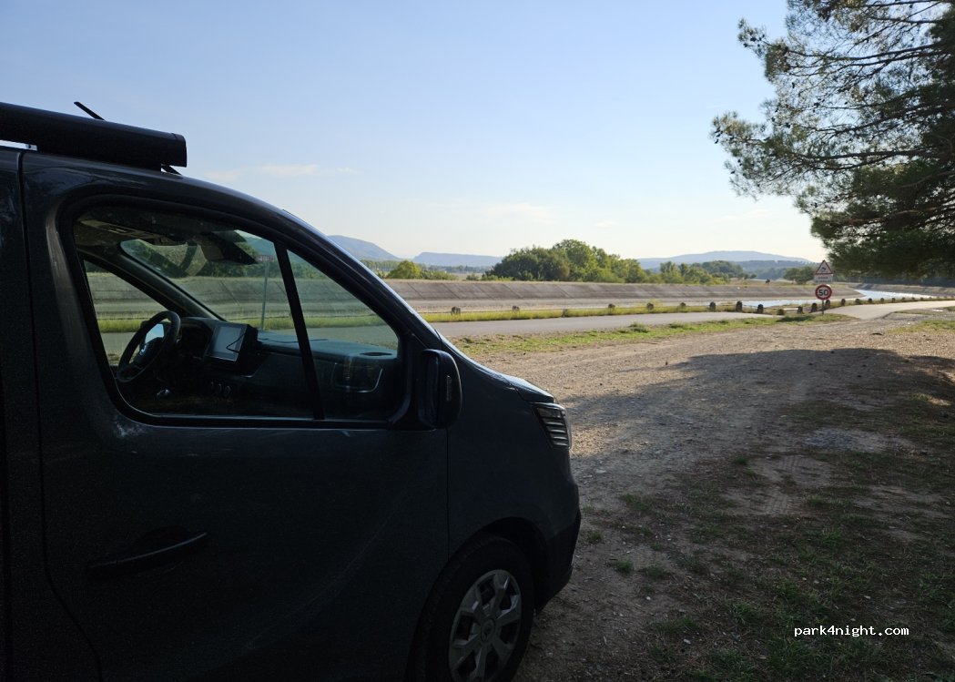 (13860) Peyrolles-en-Provence - — foto 4