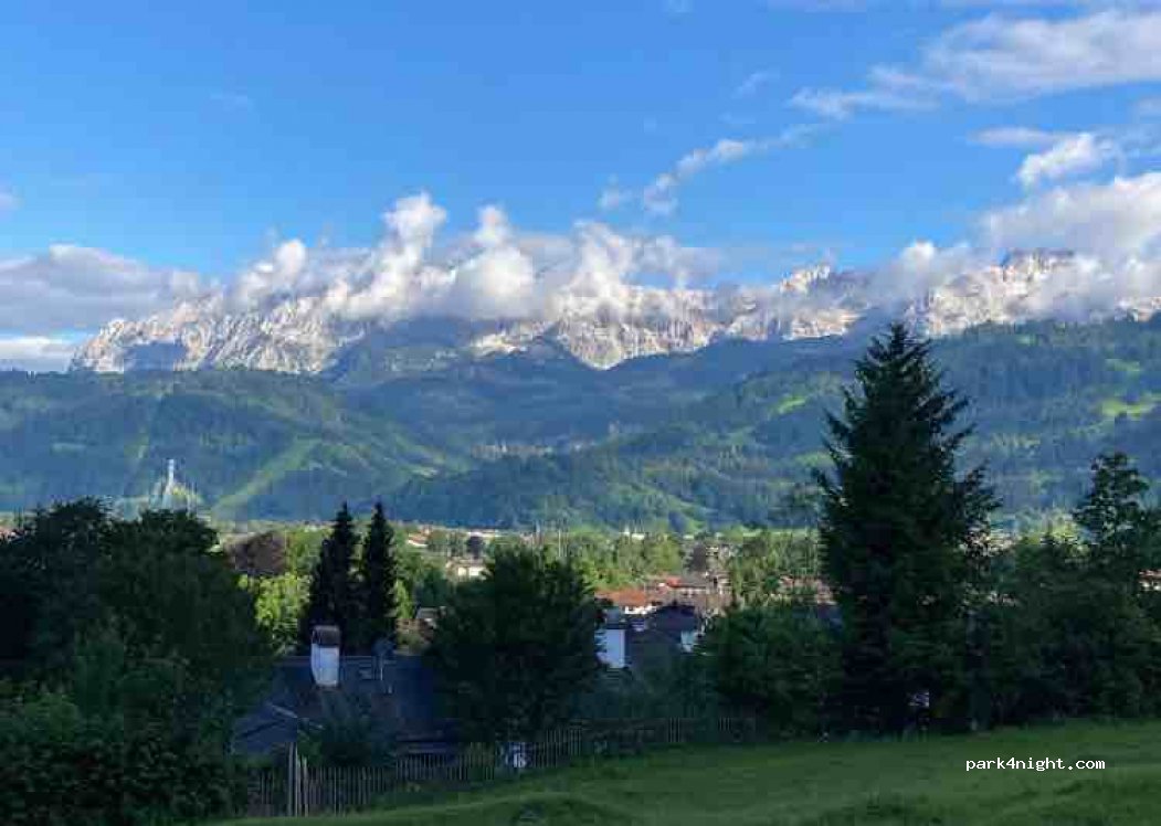 (82467) Garmisch-Partenkirchen - Am Sonnenhang 2 — foto