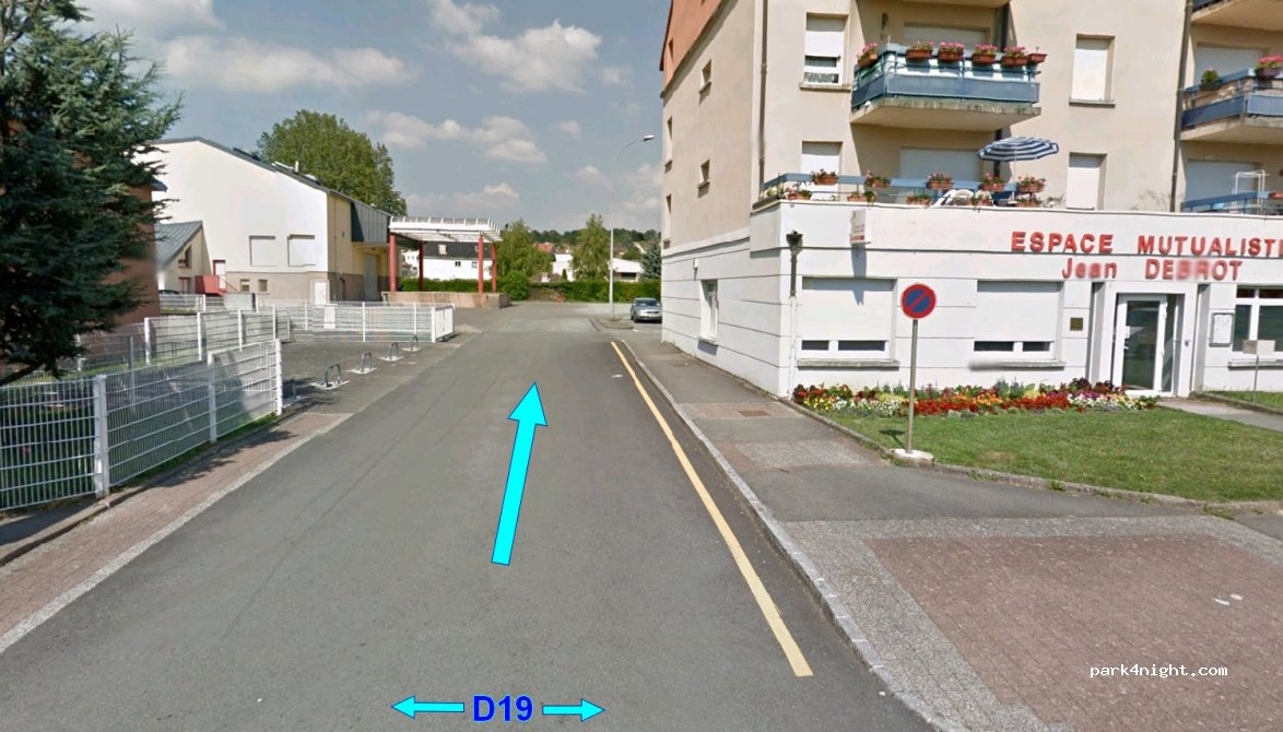 (90100) Delle - 1 Place de la République — foto 2