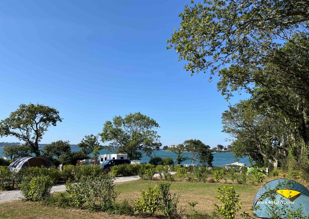 Camping Les Pieds Dans L'eau — foto 3