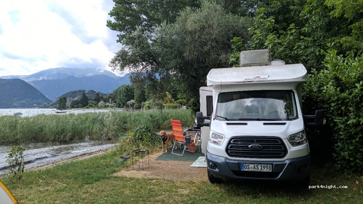 Camping QUAI camping, Lake Iseo — foto