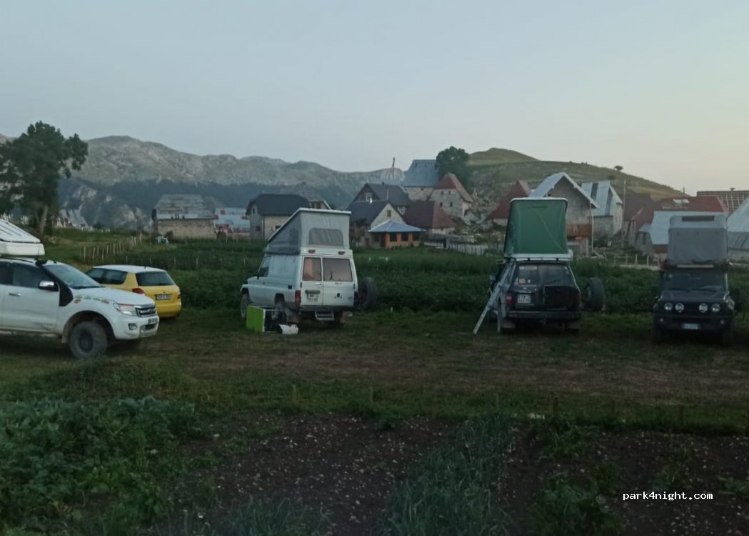 Na Krovu Svijeta — foto 2