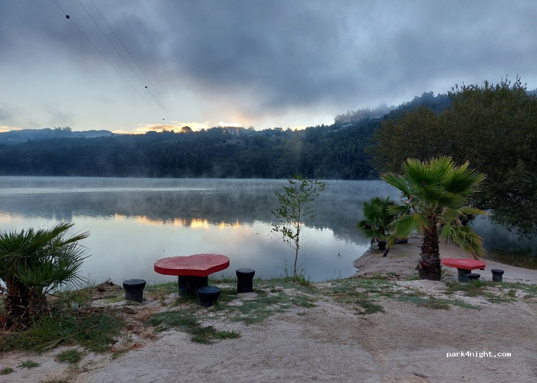 (4625) Favões - Unnamed Road — foto 2