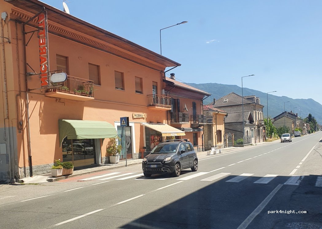 (10053) Bussoleno - 7 Strada Torino — foto