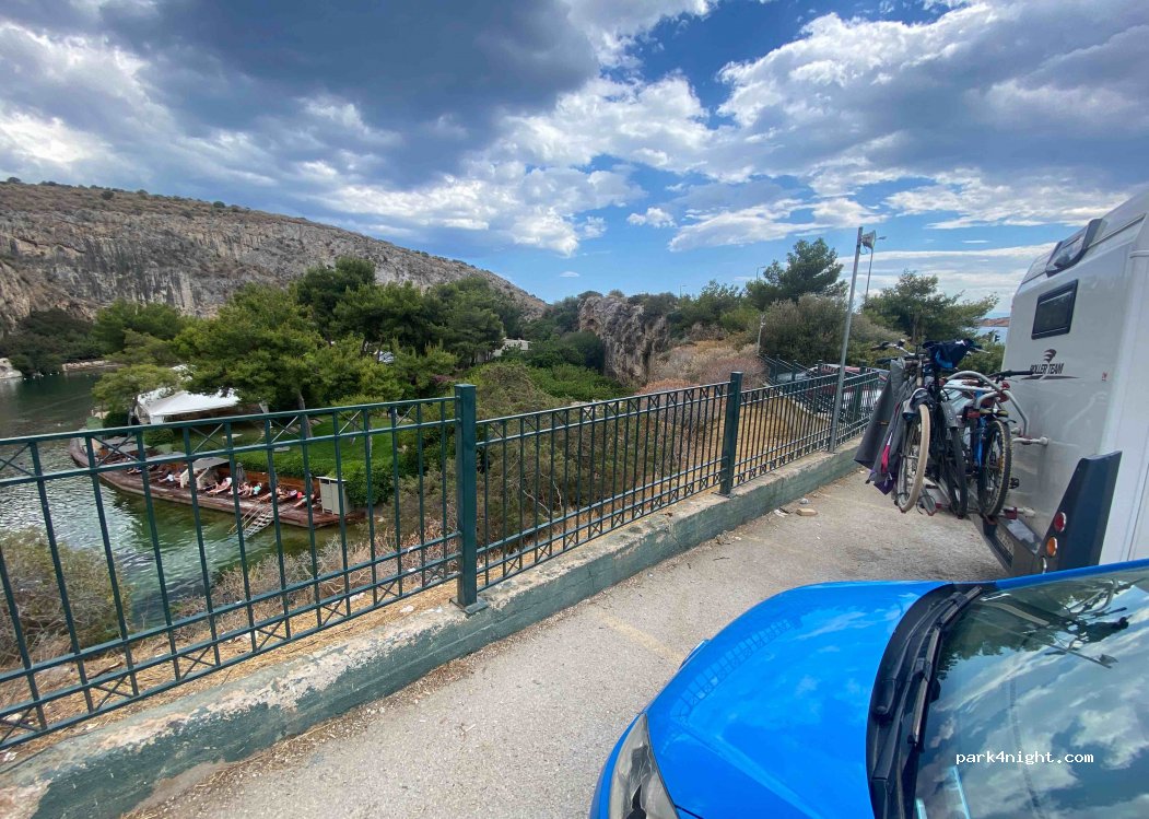 (166 71) Vouliagmeni - Leof. Posidonos — foto