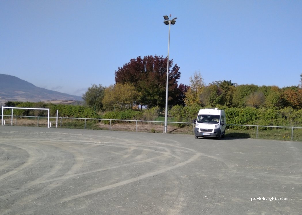 (31110) Noáin - 45 Travesía Del Aeropuerto — foto 4