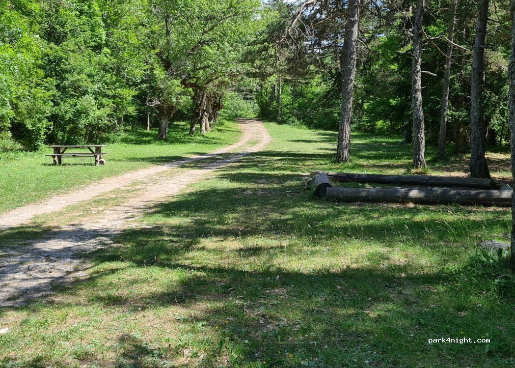 (05250) Le Dévoluy - 28 Route des Gillardes — foto