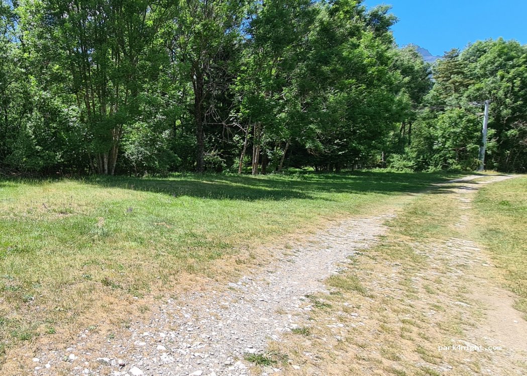 (05250) Le Dévoluy - 28 Route des Gillardes — foto 2