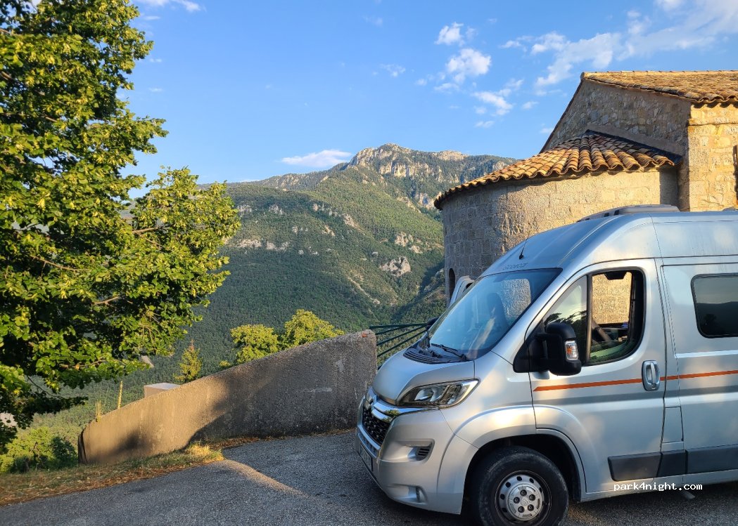 (06910) Le Mas - 71 Montée de l'Église — foto