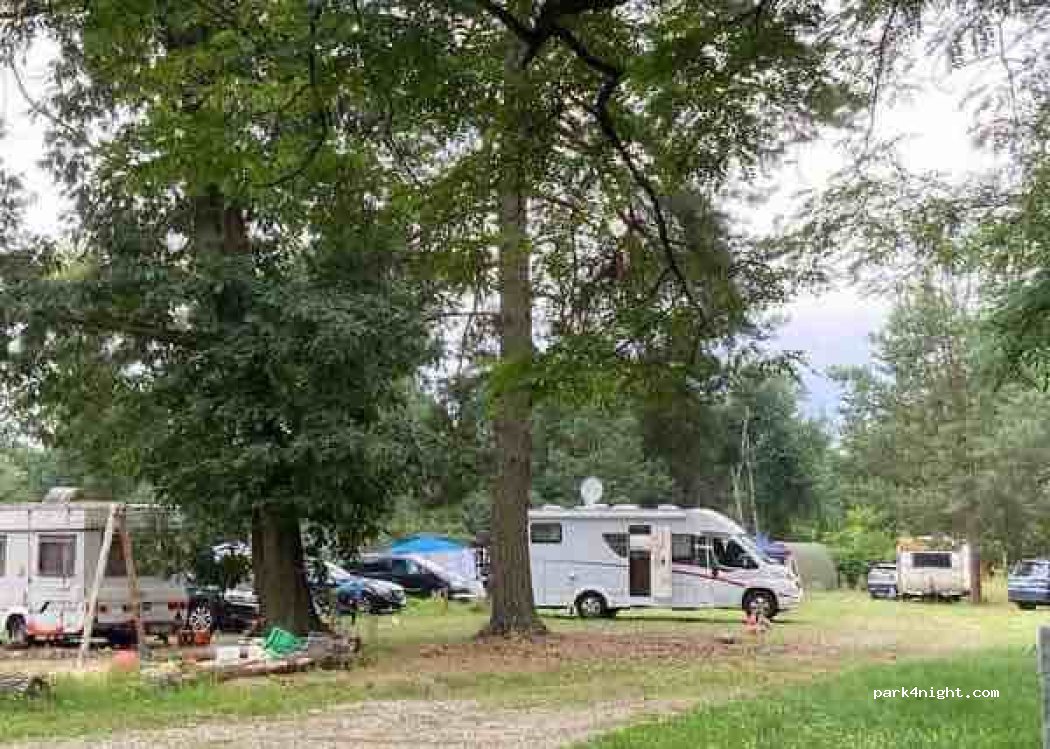 Naturcamping am Steinbruchsee Pretzien — foto 4