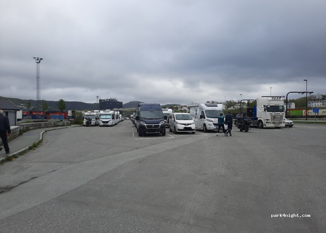 (8006) Bodø - 2 Terminalveien — foto