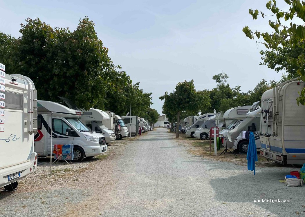 Porto Mario - Family Village — foto