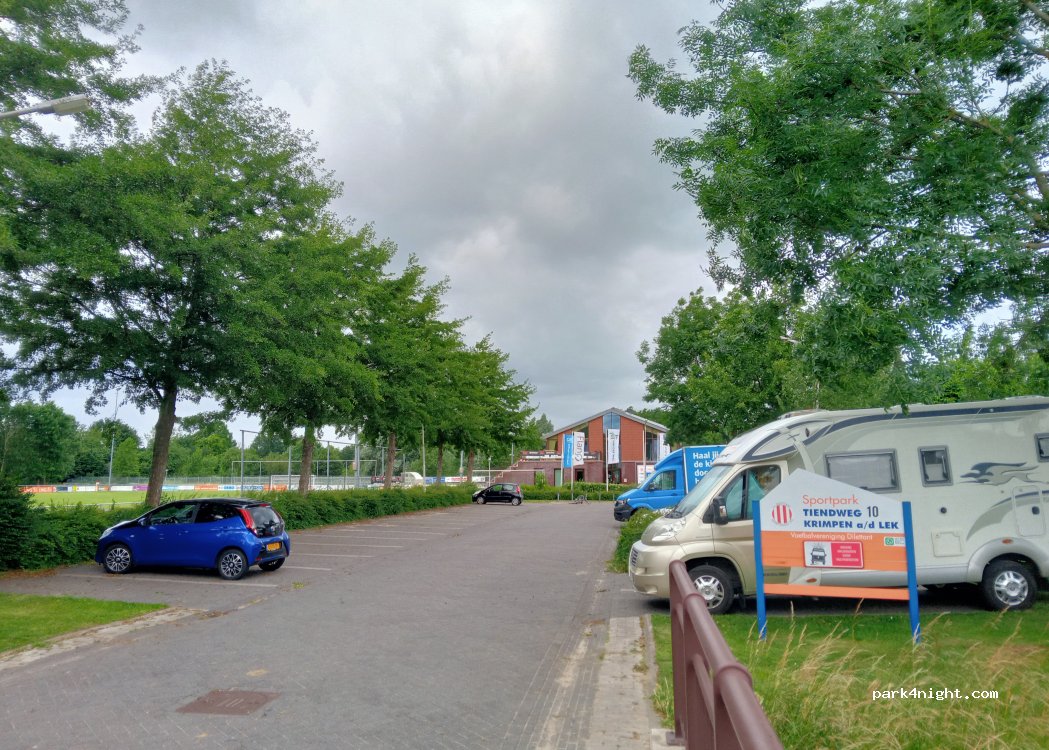 (2931 LC) Krimpen aan de Lek - 10 Tiendweg — foto 2