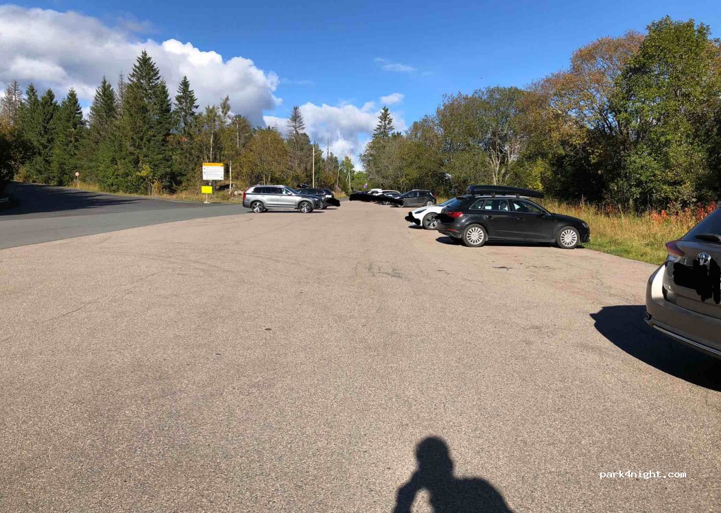(0791) Oslo - Holmenkollveien — foto