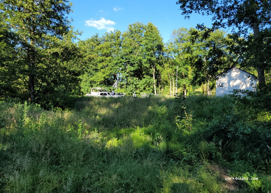 (08130) Neuville-Day - 12 Rue des Blondes — foto 4