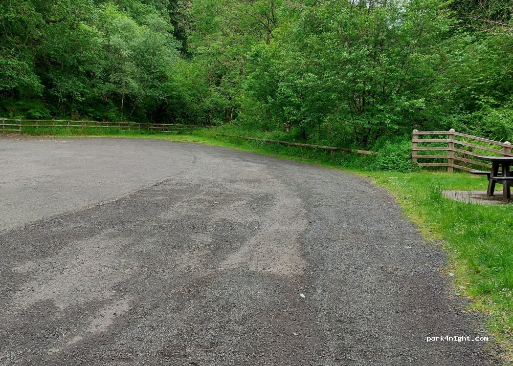 (BT47) Londonderry - 98 Magheramore Road — foto 3
