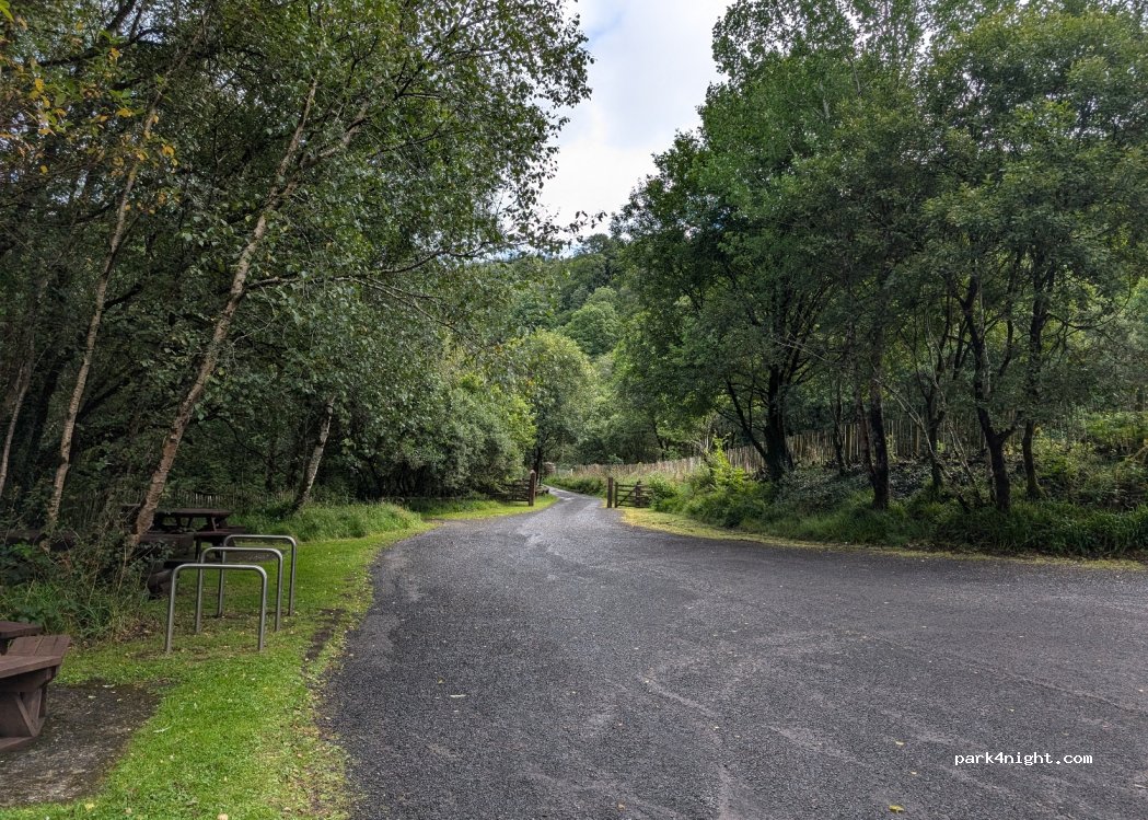 (BT47) Londonderry - 98 Magheramore Road — foto 4