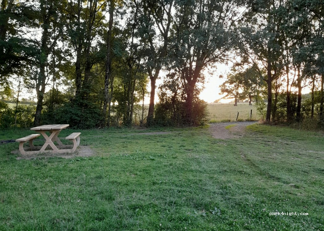 (49122) Le May-sur-Èvre - Route de L Aérodrome — foto 2