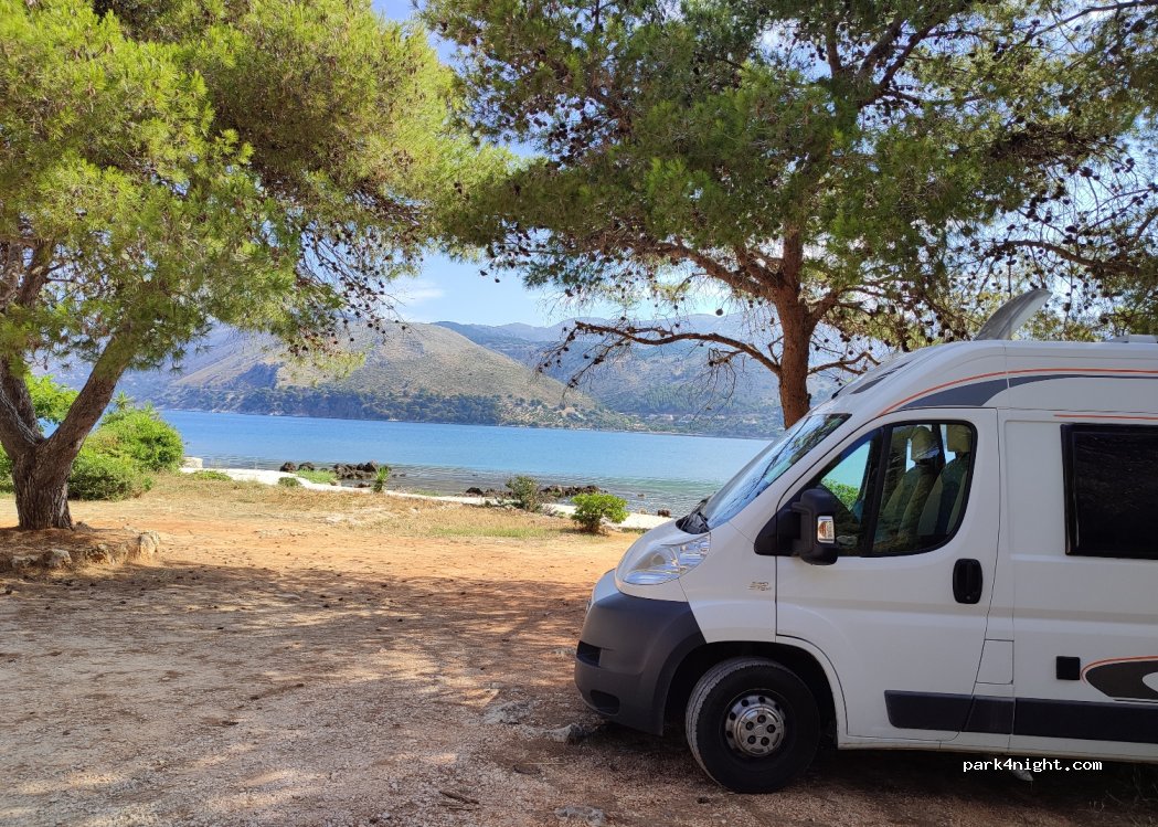 (281 00) Argostoli - — foto 2