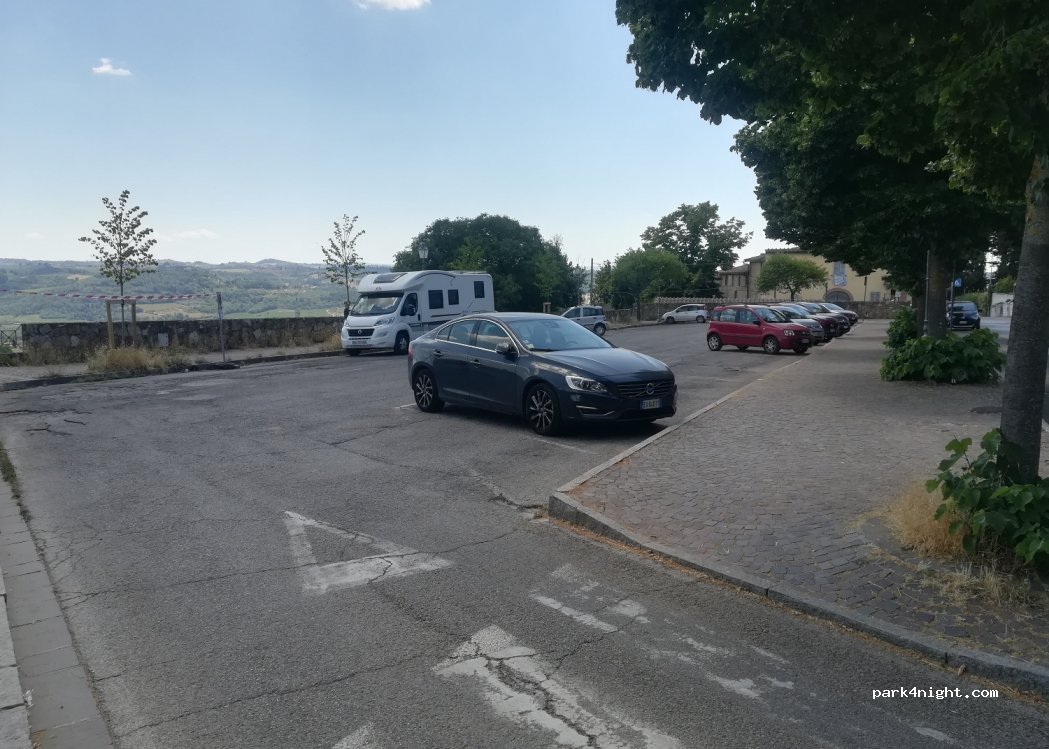 (50026) San Casciano in Val di Pesa - 2 Viale Giuseppe Garibaldi — foto