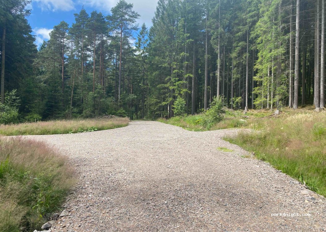 (305 94) Halmstad - — foto 2