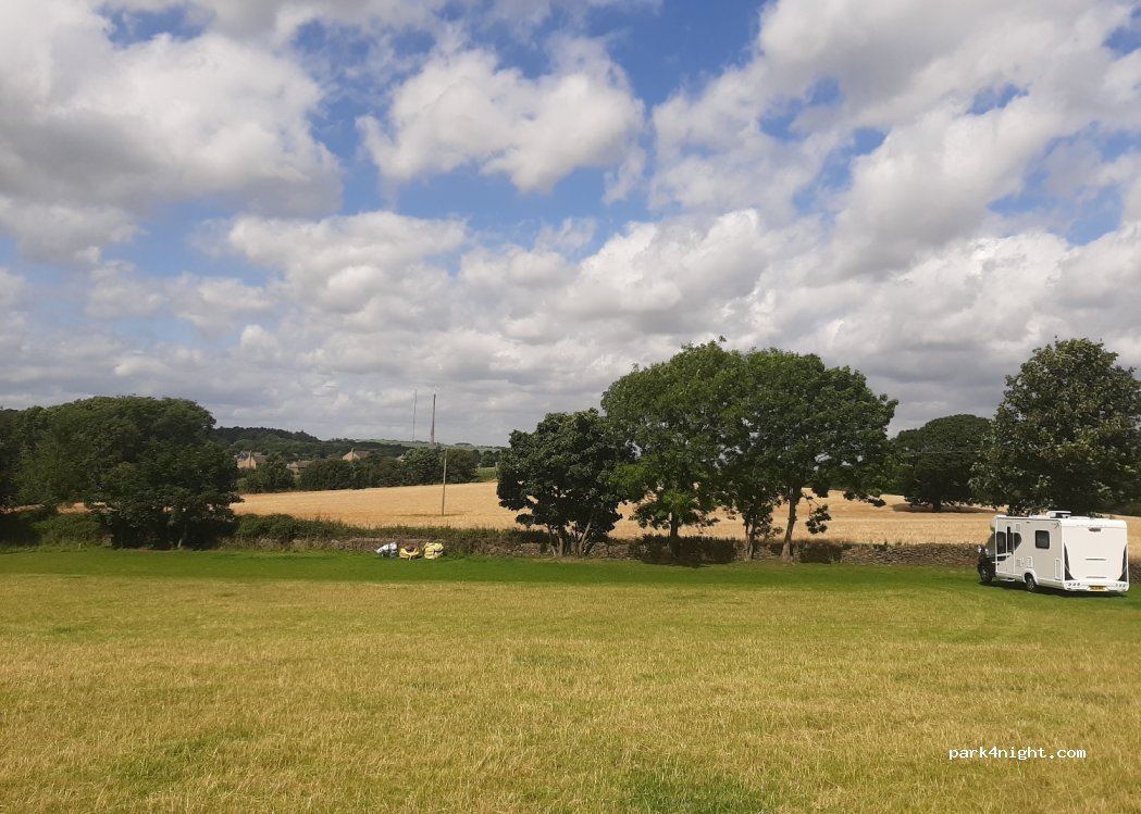 (HD8 8TS) Denby Dale - 217 Barnsley Road — foto