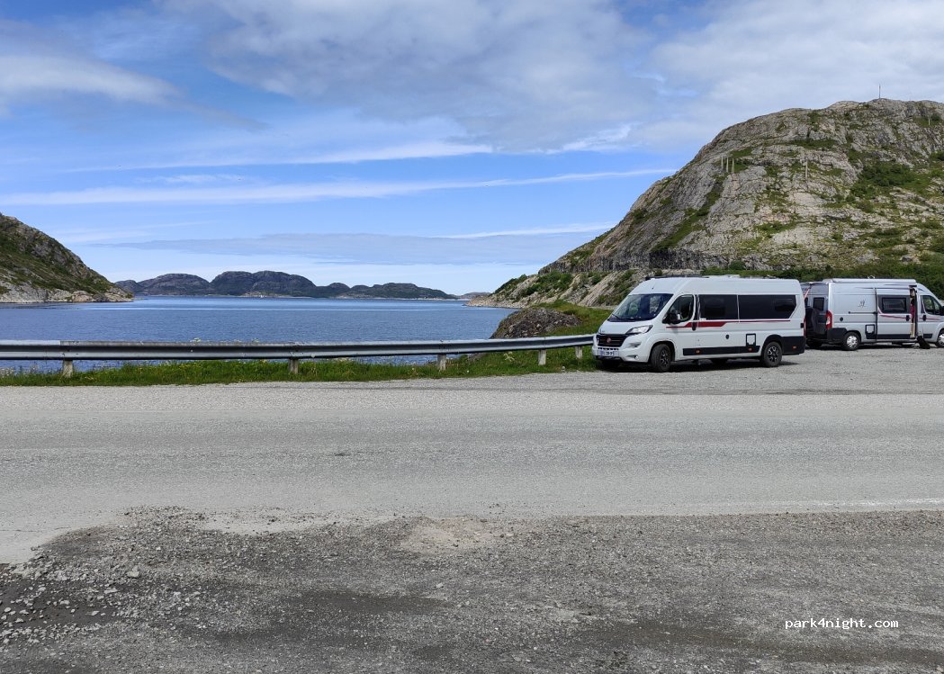 (7740) Sørjær - 715 — foto