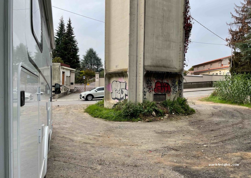 (24129) Bergamo - Via del Bosco — foto