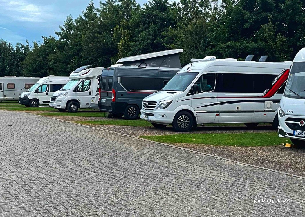 Camperplaats Het Groene Hart — foto 4