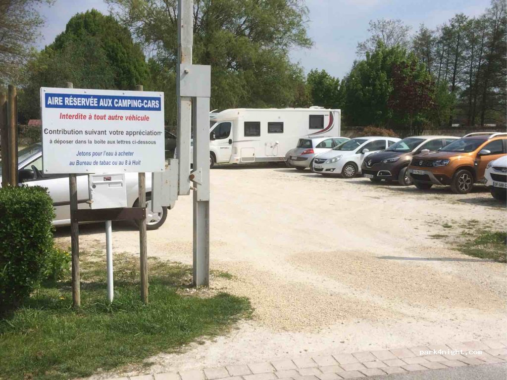 (37460) Genillé - rue de la Varenne — foto