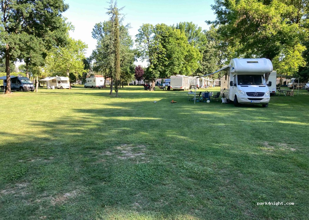 Rose Valley Camping Kalvacha — foto 4