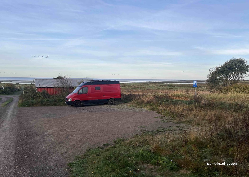 (432 76) Tvååker - 2A Persbörsvägen — foto