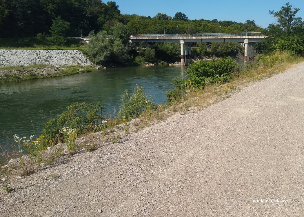 (78250) Laktaši - Unnamed Road — foto 2