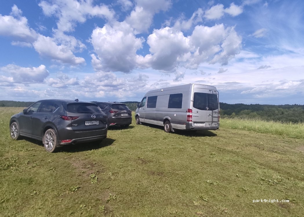 (181518) Maly - Unnamed Road — foto