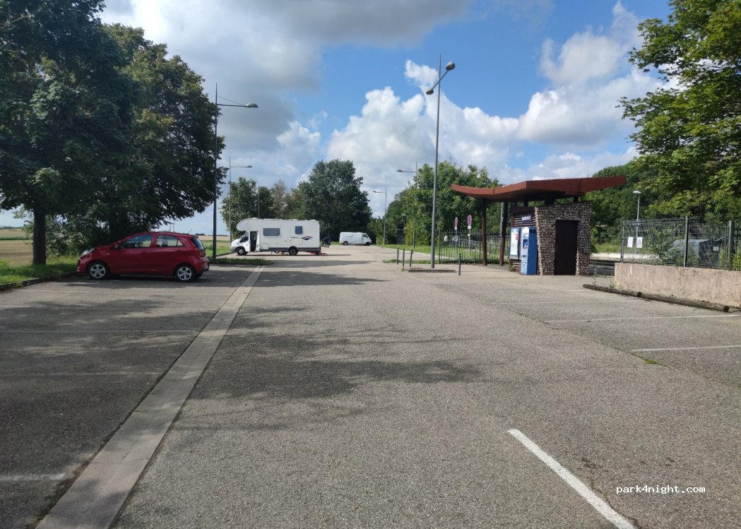 (01390) Mionnay - 119-383 Chemin de la Forêt — foto 2