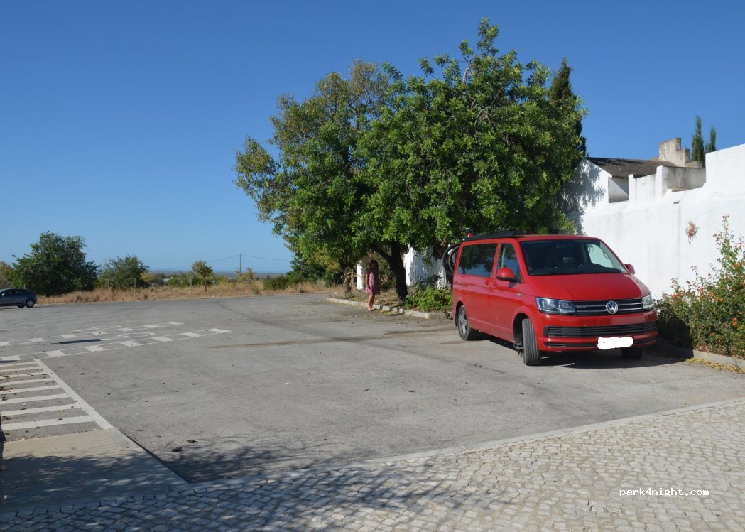 (8700) Olhão - Rua Francisco Guerreiro — foto 3