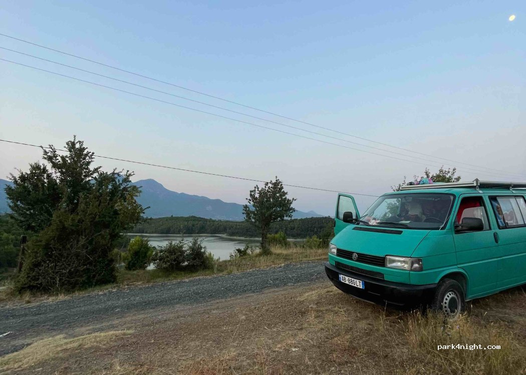 (4025) Fishtë - Unnamed Road — foto 4