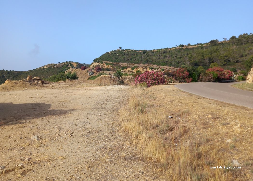 (09049) Villasimius - SP18 — foto 2